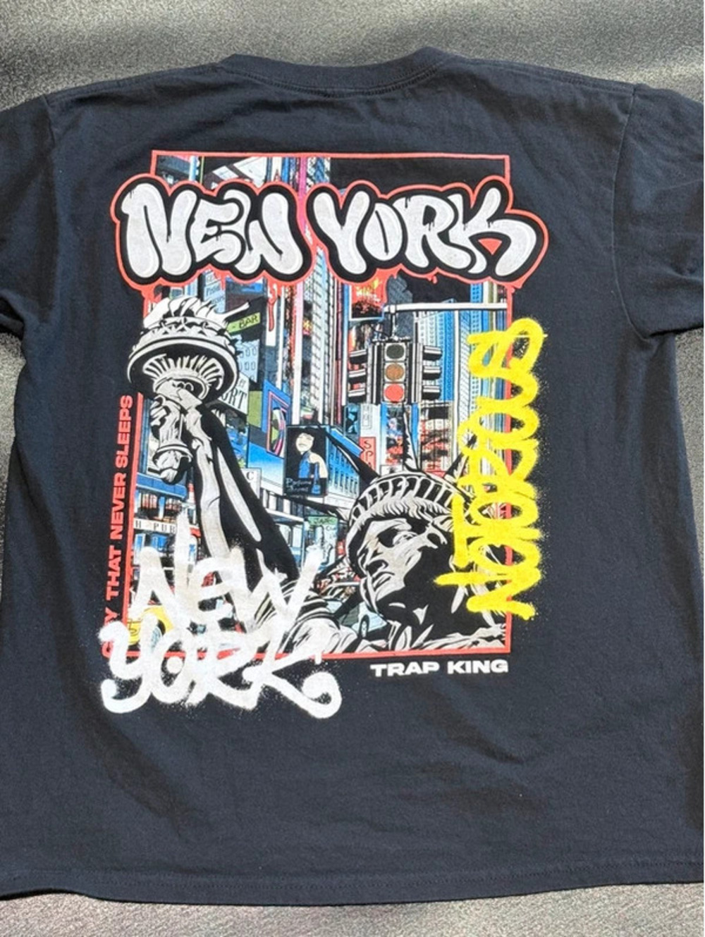 Popular Poison New York Street Art Graphic T-Shirt Size Large 1324